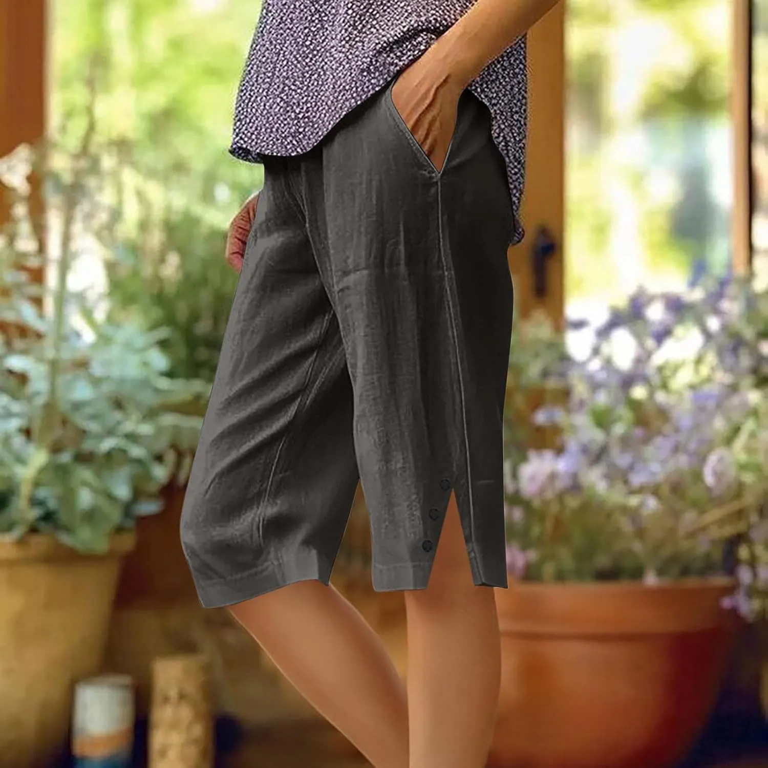 Capri Pants for Women 2025 Knee Length Cotton Linen Capris Summer Straight Leg Loose Beach Bermuda Shorts with Pocket