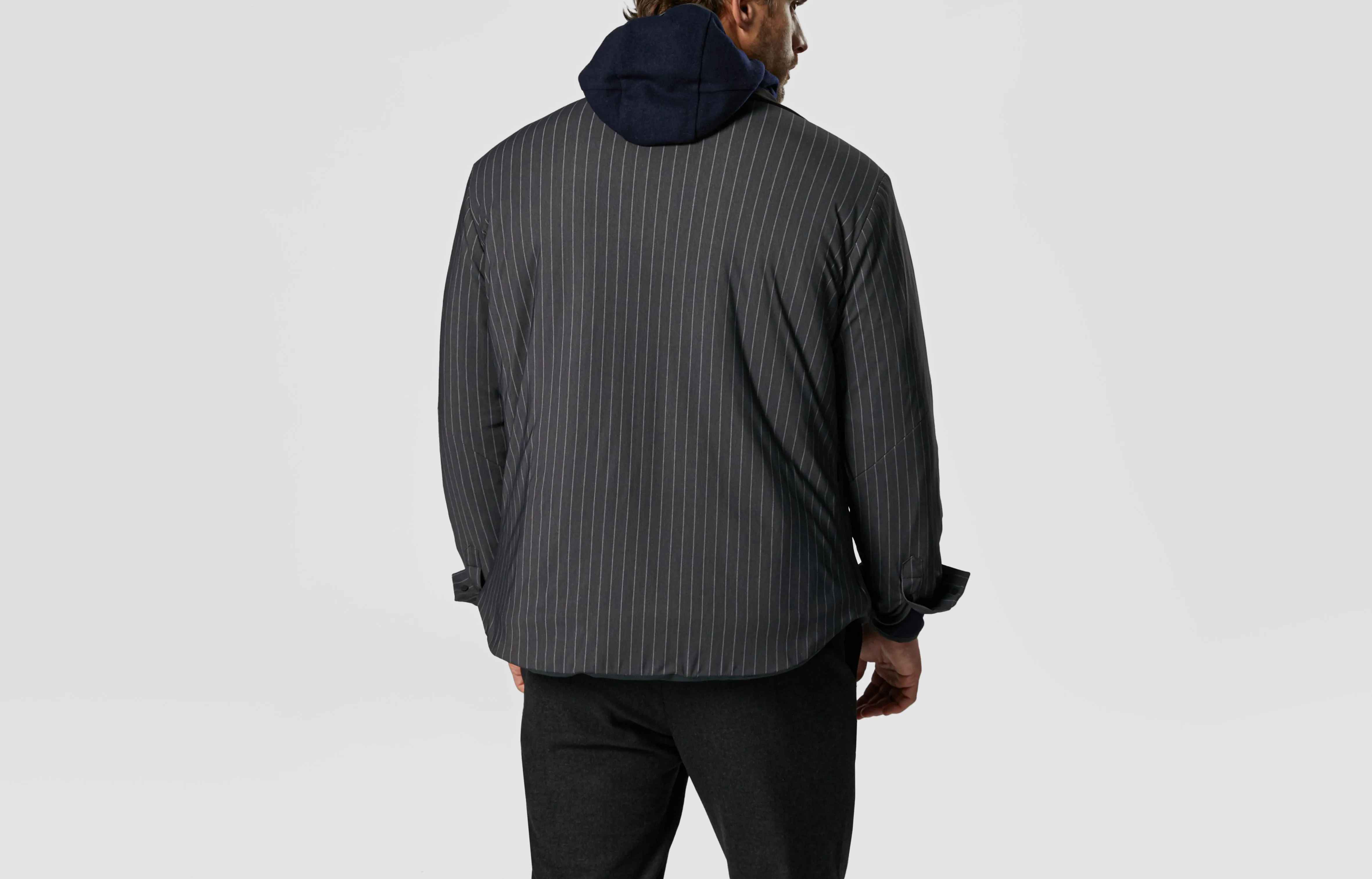 Gate Padded - Dark Grey