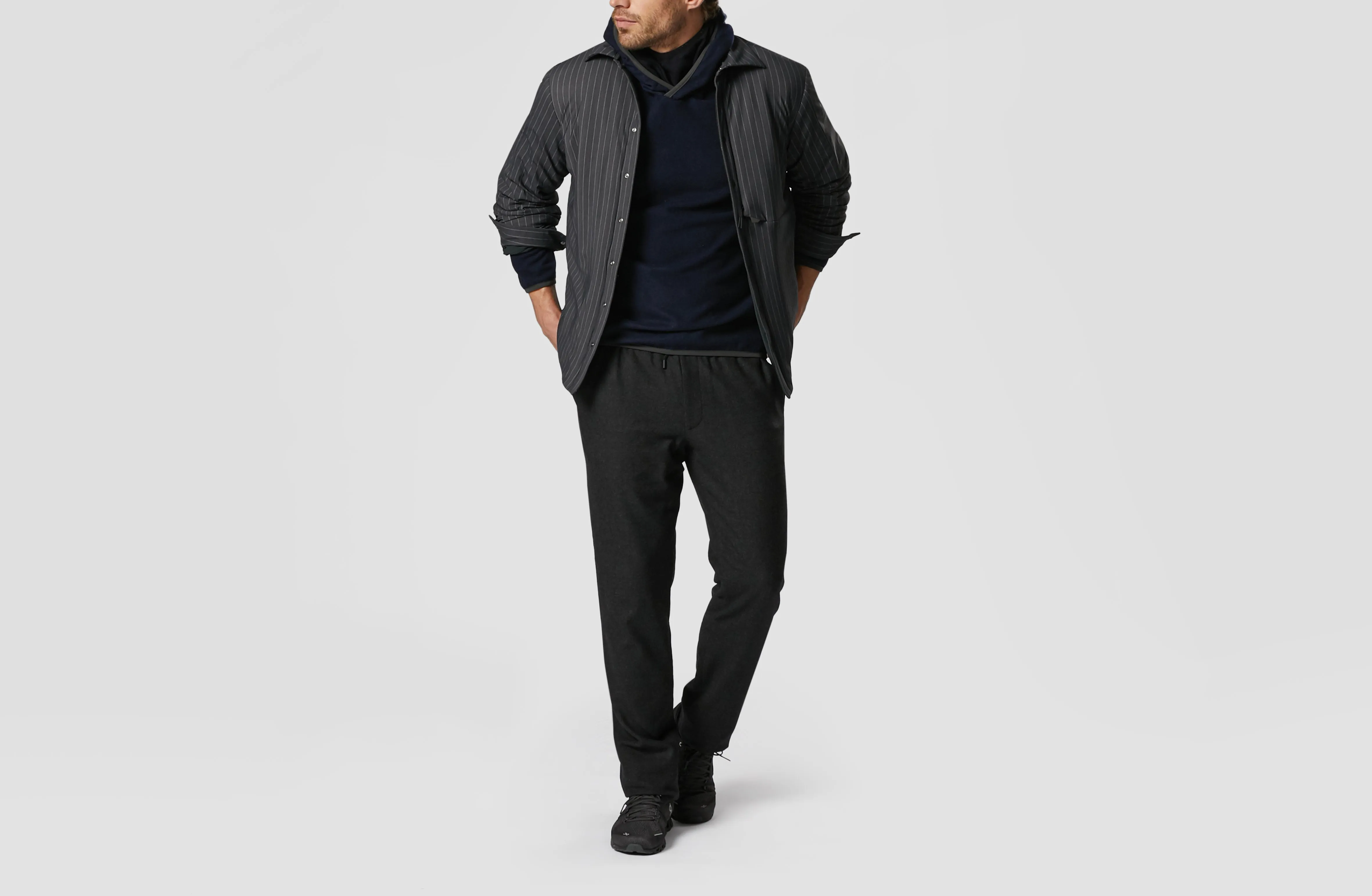Gate Padded - Dark Grey
