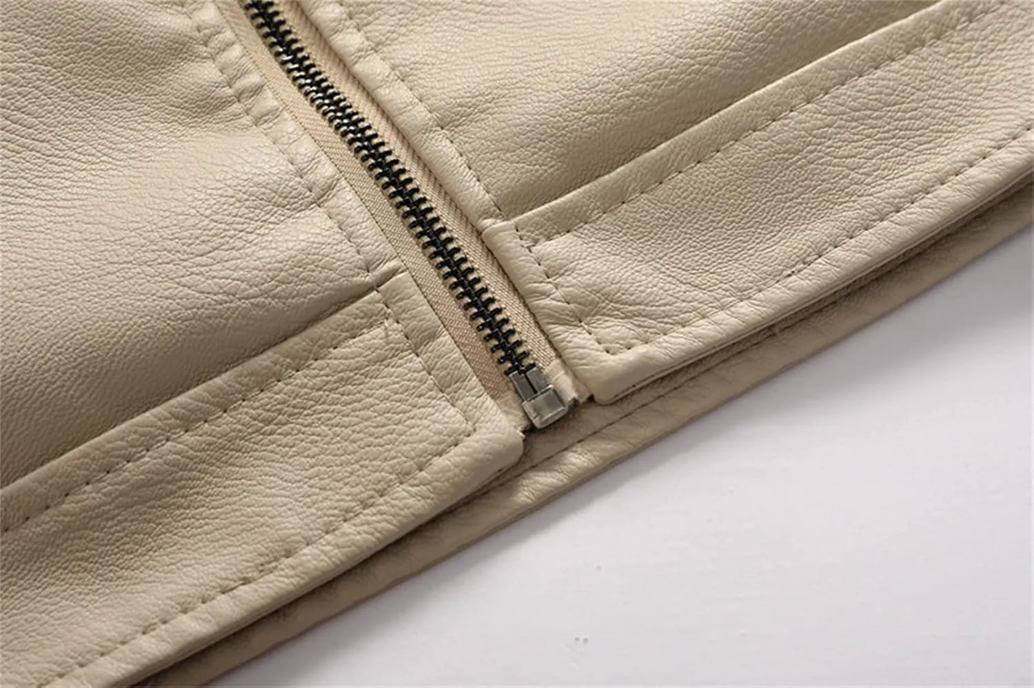 JEShifangjiusu Men'S Sheepskin Shearling Hooded PU Leather Padded Jacket Aviator Coat Winter Motorcycle Biker Bomber Jacket
