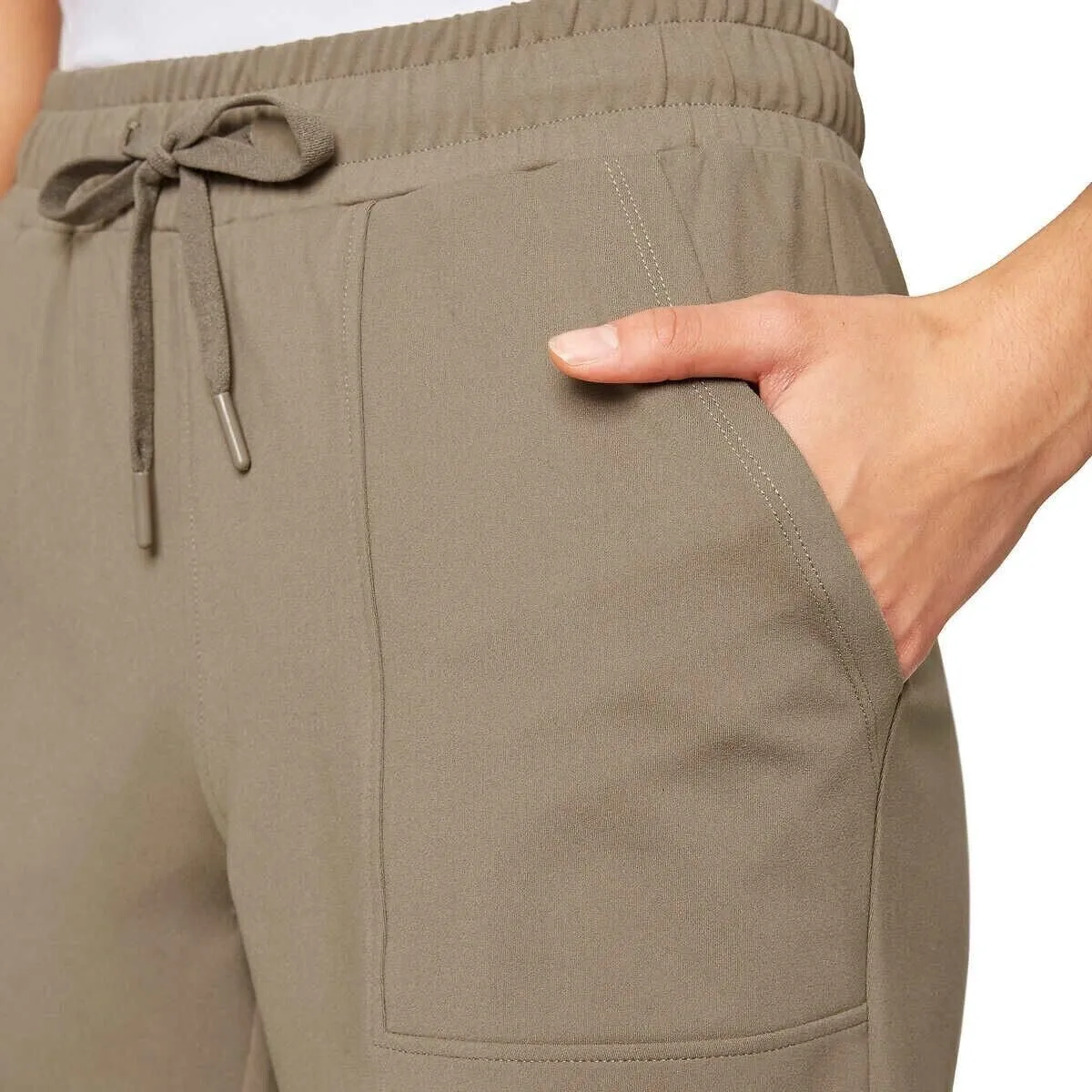 Mondetta Ladies' Active Bermuda Shorts