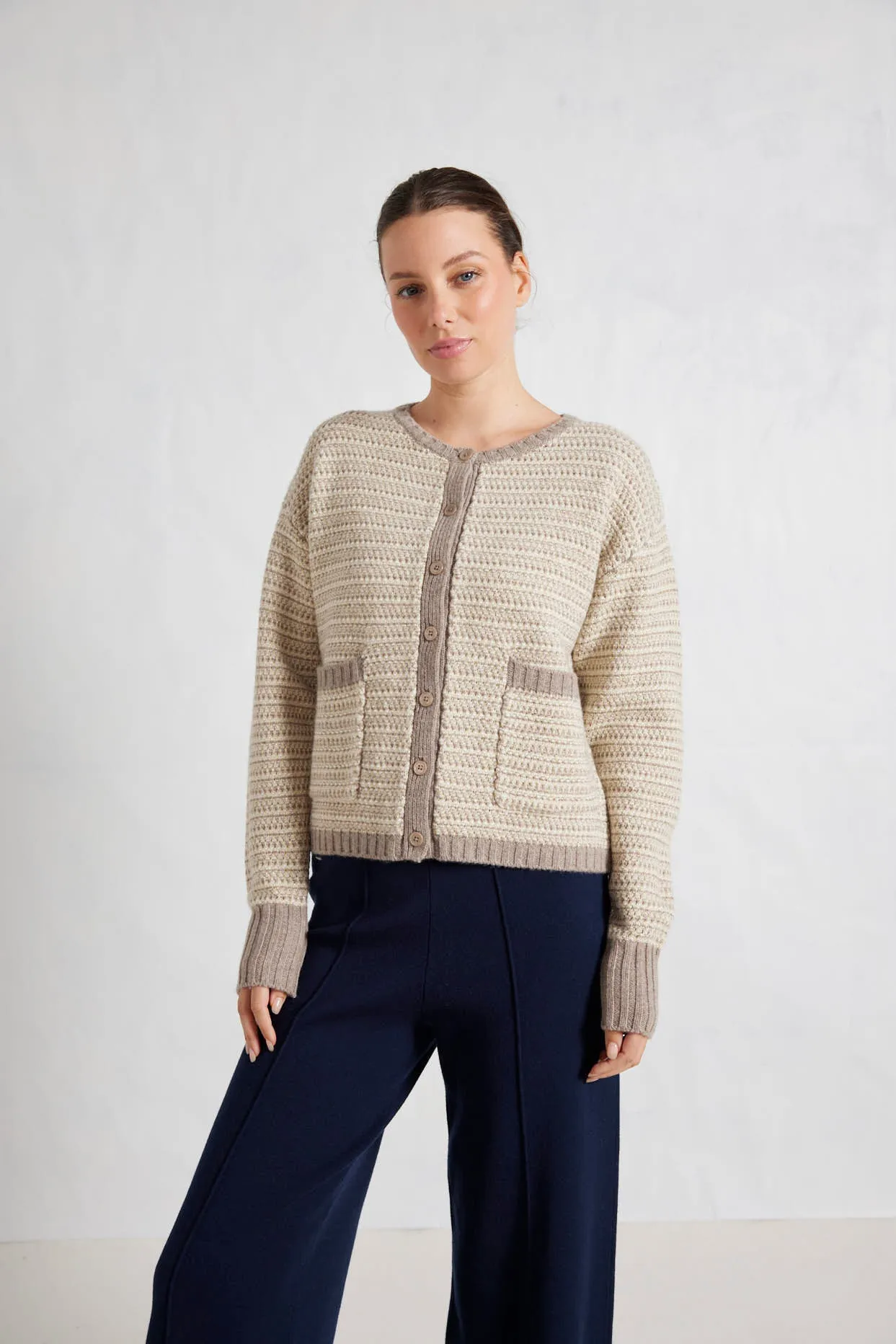 Roxy Merino Cardi in Dune