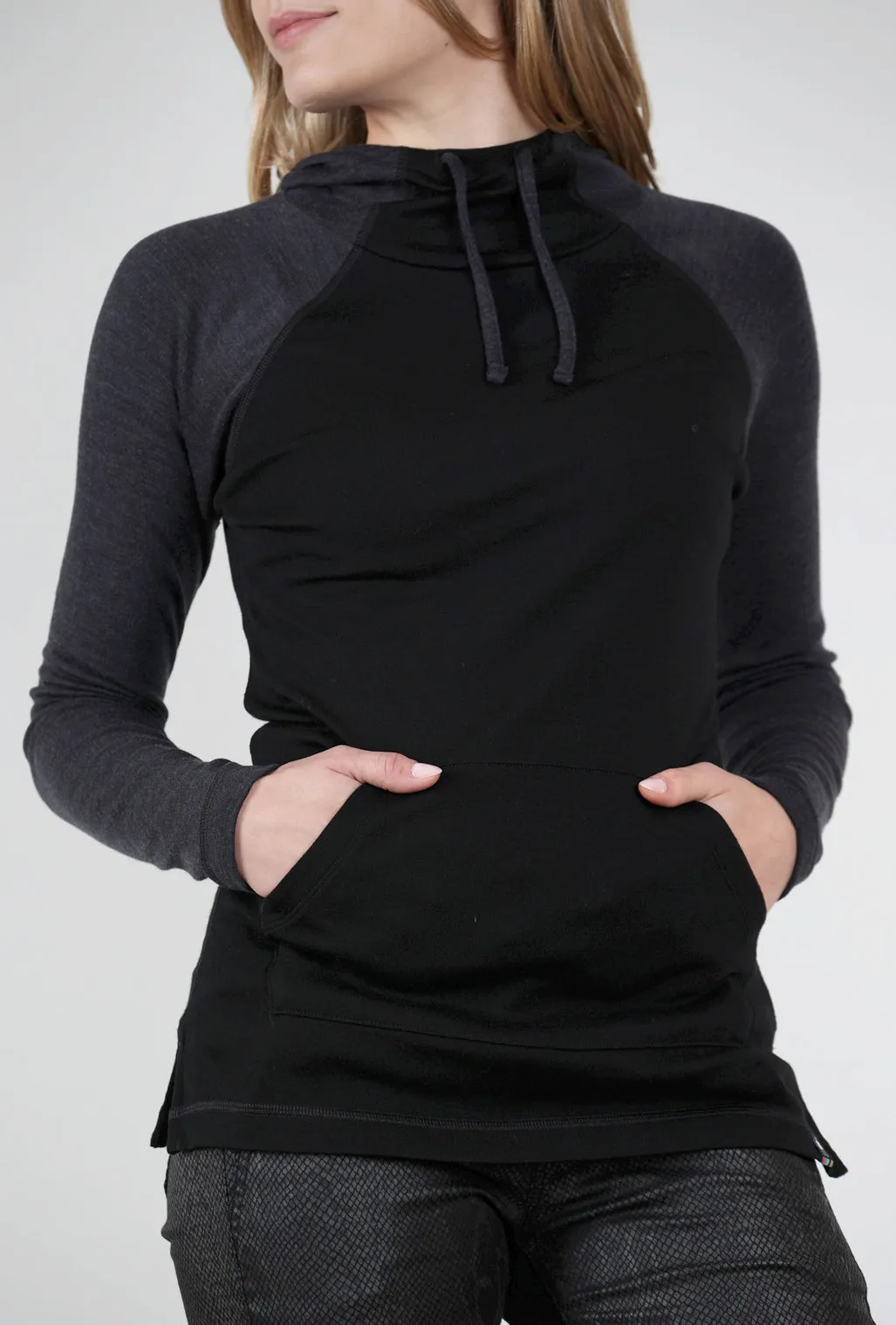 Thermal Drape Hood Base Layer, Charcoal/Black