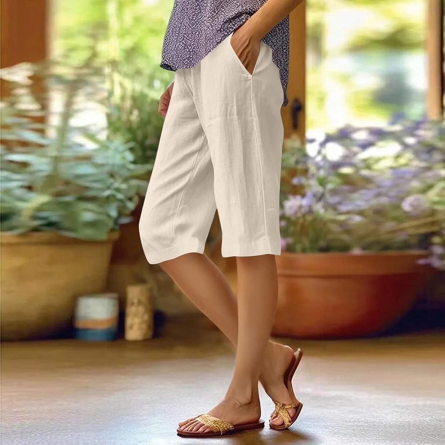Women's Bermuda Shorts Cotton Linen Knee Length Shorts Casual Loose Lightweight Summer Beach Pants with Pockets