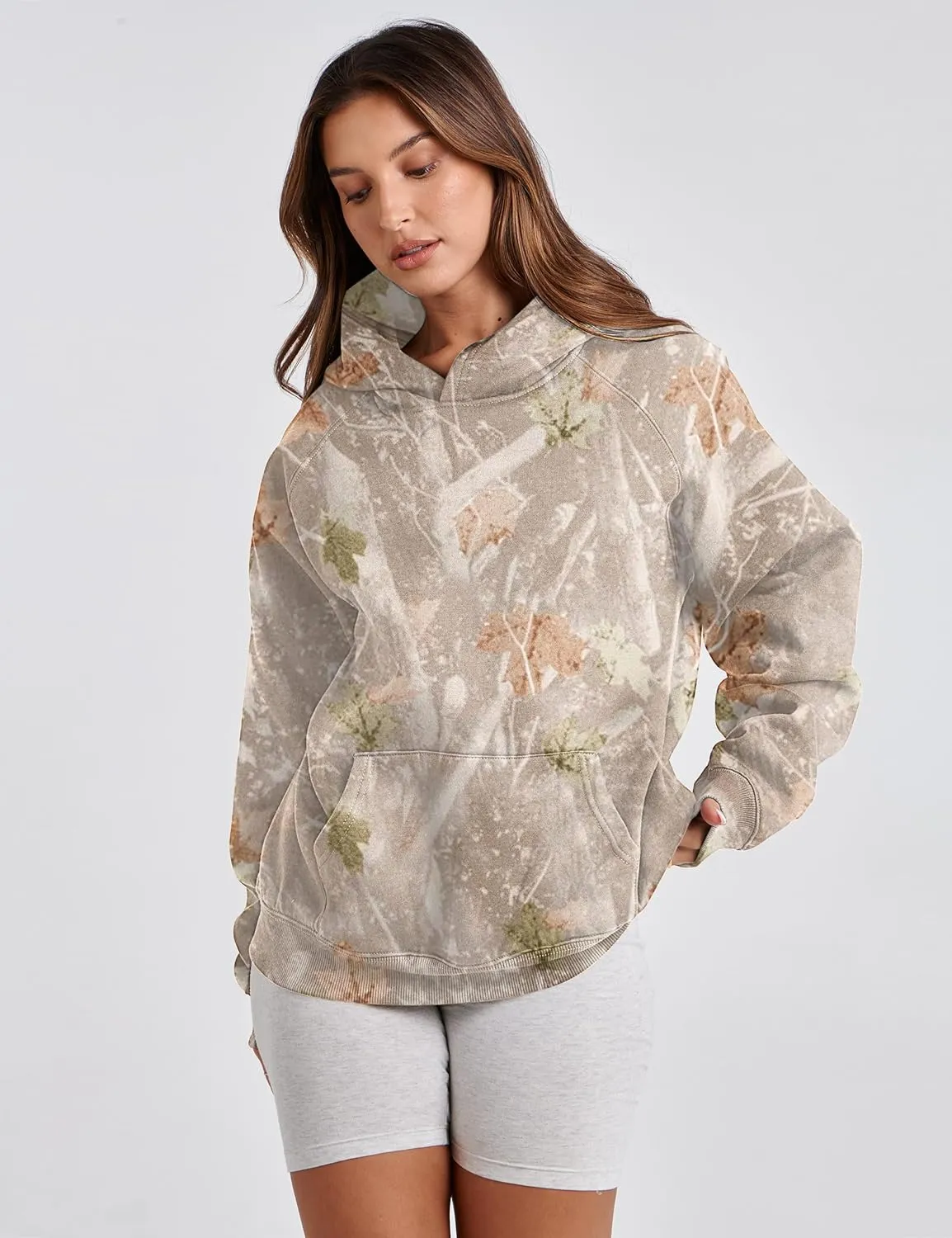 Womens Camo Hoodies Maple Leaf Print Oversized Hooded Sweatshirt Long Sleeve Camouflage Graphic Pullover Sweatshirt